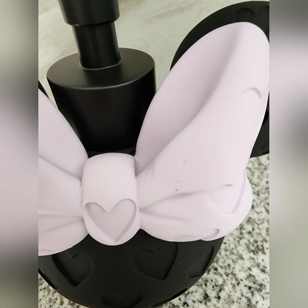 NWT Disney Minnie Mouse Black Soap Dispenser 6in Purple Heart Bow Lotion Pump
